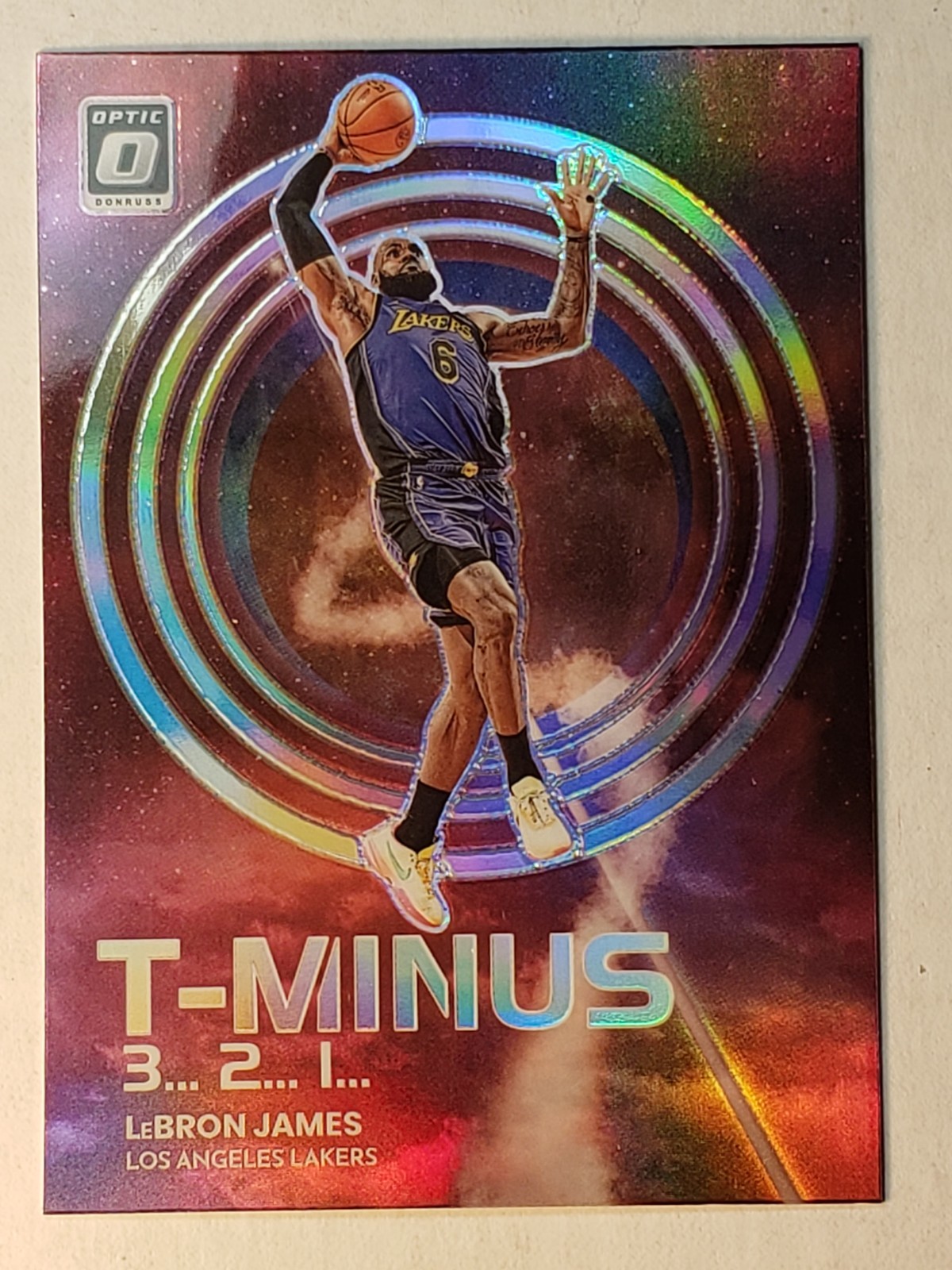 2022-23 Donruss Optic T-Minus 3...2...1... Holo Lebron James