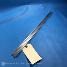 19" Mounting Rail, 2 Mounting Holes USIP