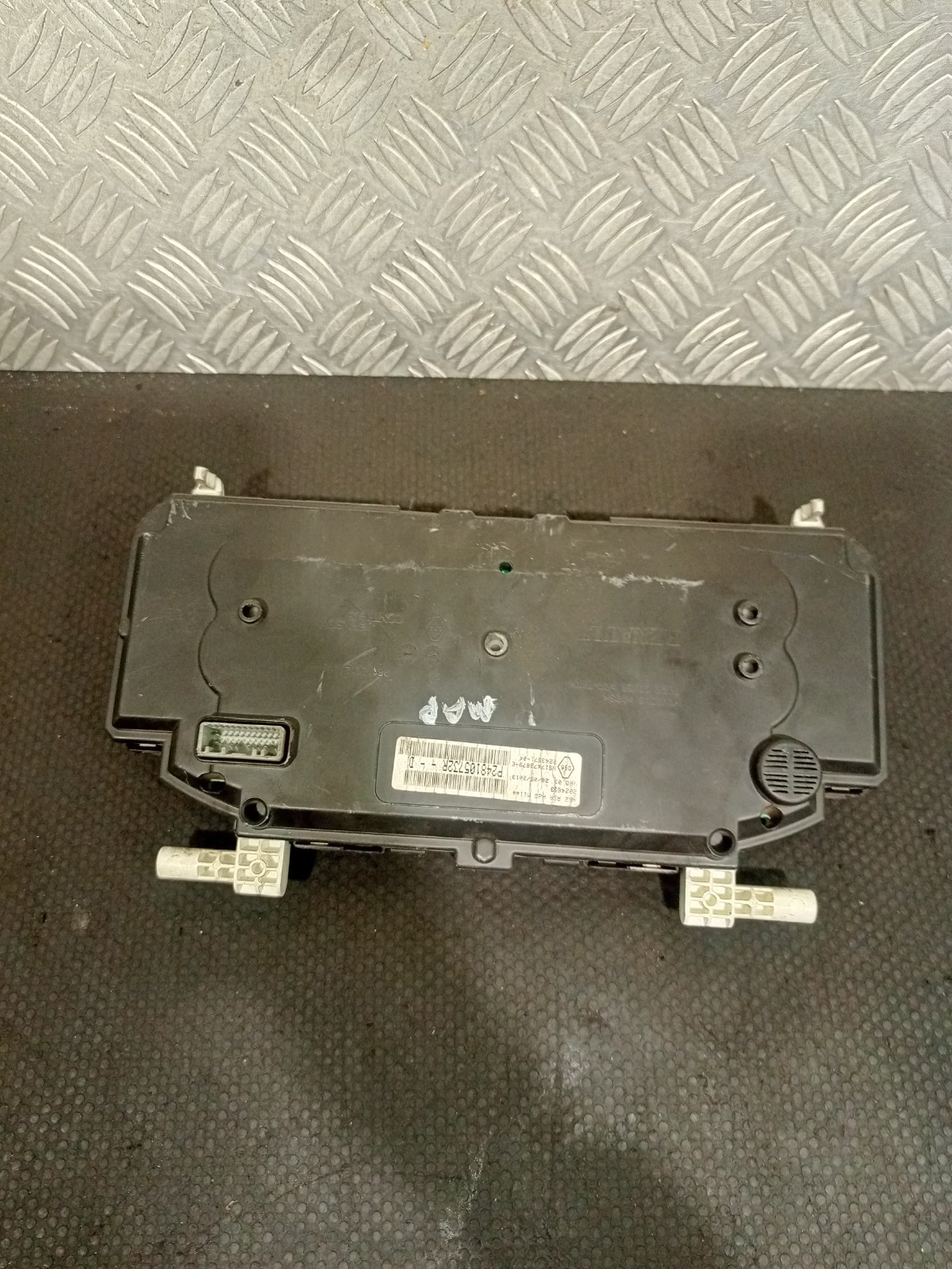Picture 2 of 3