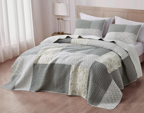 Cooper 3-Piece Muted Gray White Ivory Floral Plaid Patchwork Quilt Set - Pre-... - Picture 3 of 9
