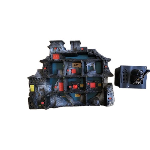 Tablero de juego de plástico Ideal Haunted House 1962 vintage y gira giratoria