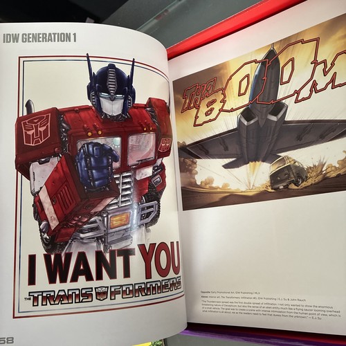 TRANSFORMERS: A VISUAL HISTORY by Sorenson, Jim HB HARDCOVER BOOK  - Bild 8 von 9