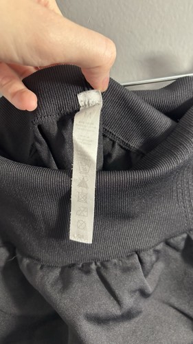 Amazon Pantaloncini da Allenamento Nero Medium - Foto 2 di 3