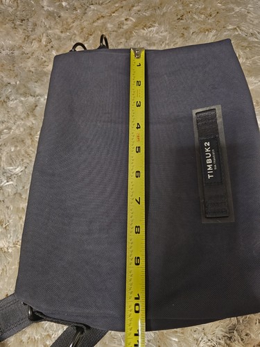 Timbuk2 kleine klassische Messenger / Crossbody Umhängetasche - Bild 15 von 16