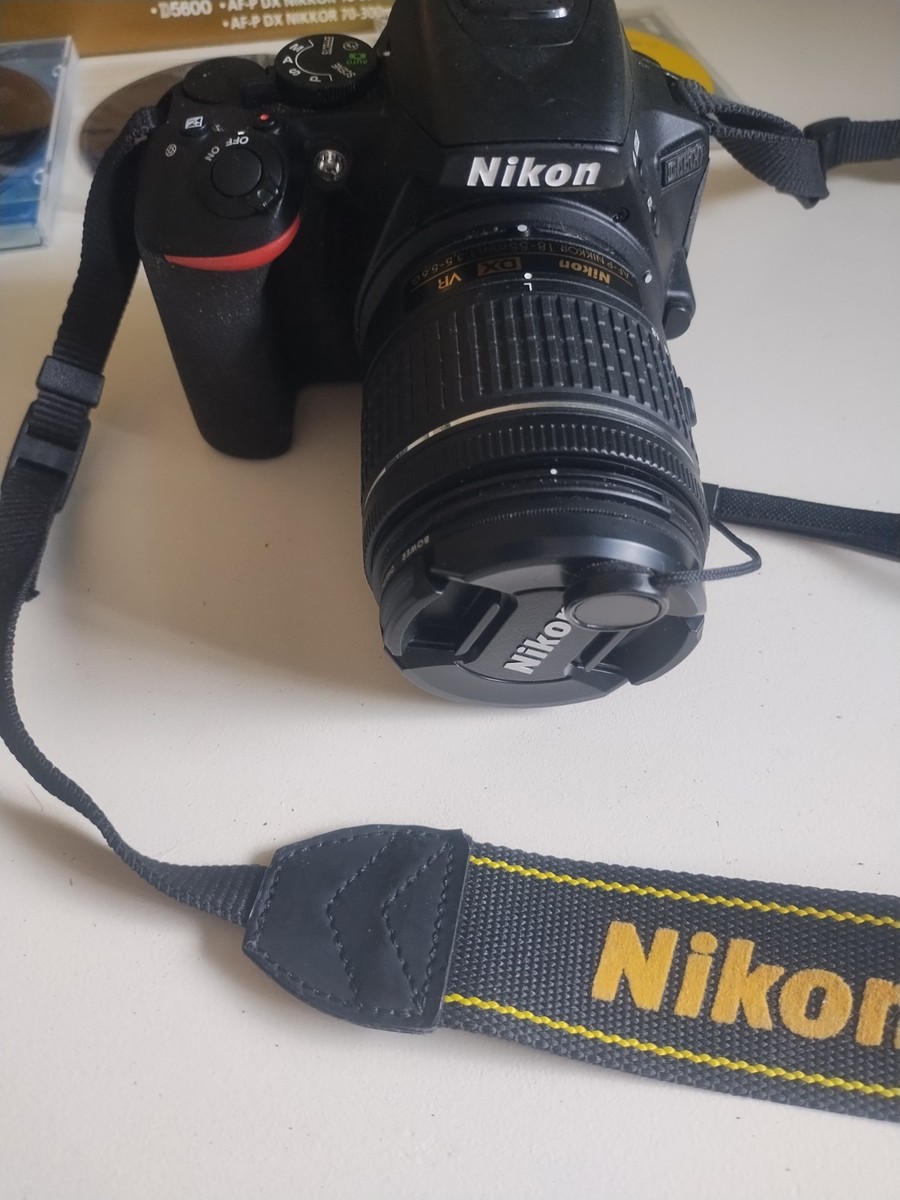 NIKON D5600 KIT AF-P DX 18-55 MM & 70-300 MM VR Lenses w/ Box