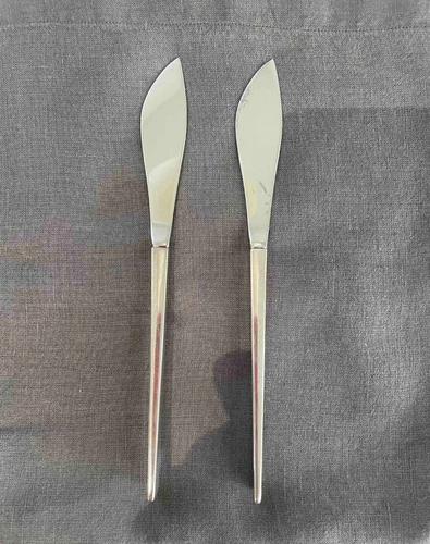 Reed & Barton DIMENSION 1961 Sterling Silver – Set of 2 Salad/Dessert Knives