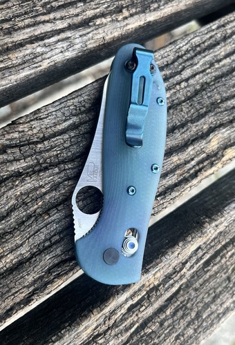 Mini Griptilian 556 Benchmade 20CV Special BLUE 1/1 MOD Luxury Tit. Parts Class - Picture 4 of 14