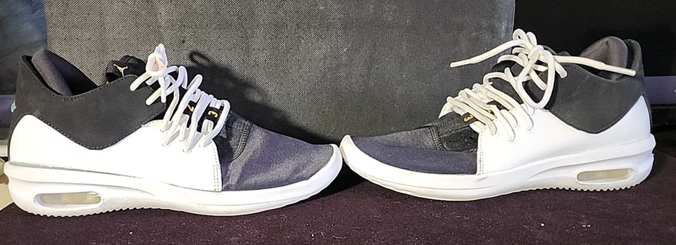 JORDAN AIR FIRST CLASS SNEAKERS Black/Metallic Gold/White Youth Size 7 - Image 2 of 4