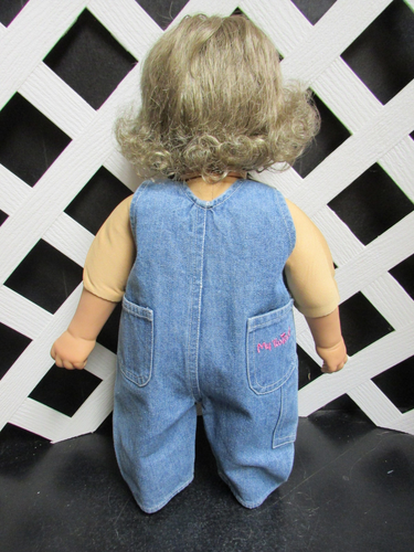 My Twinn Baby Puppen Outfit - Jeans Overall mit rosa Herz - Neu mit Etikett - Bild 2 von 3