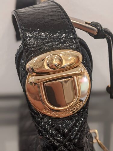 Marc Jacobs Black Patent Quilted Leather Ursula Hobo Handbag with Gold Hardware - Picture 4 of 10