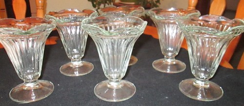 Vintage Soda Fountain Parlor Sundae Ice Cream set of 6 tulip rib flared glasses - Picture 2 of 6
