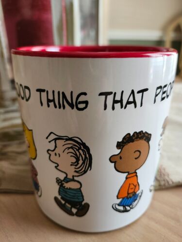 PEANUTS SNOOPY CHARLIE BROWN & GANG "PEOPLE ARE DIFFERENT" COFFEE MUG WOODSTOCK - Picture 3 of 8