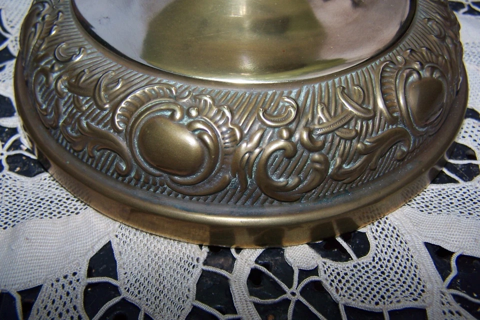 Ancienne Lampe à Pétrole en Opaline (vert clair) Fin 19 ème - Photo 4/4