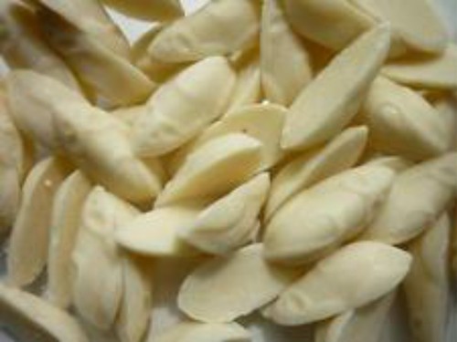 Chocolate Mice WHITE | Candy Sweets | Bulk Buy Party Bags | VEGETARIAN - Picture 4 of 5