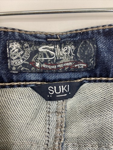 Silver Jeans Suki Woman’s Joga Jeans Skinny Size 32x31 Destroyed Distressed NWT - Picture 10 of 13