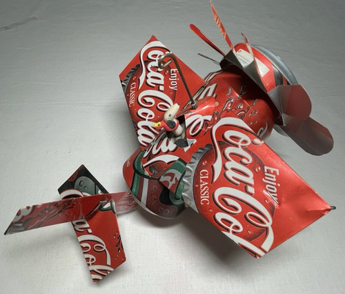 Vintage Coca Cola aereo biplano folkart statuine oggetti da collezione lattina art soda - Foto 12 di 16