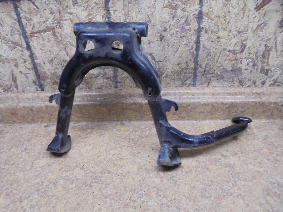 1986 Honda Goldwing GL1200 GL 1200 I Suporte Central Traseiro GL1200I - Imagem 2 de 2