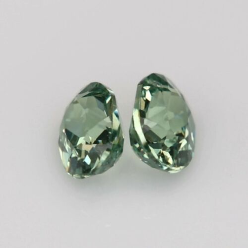 0.66 carat - Alluring Fine Grade Natural Demantoid Garnet Pair 2503269-10 - Picture 4 of 7