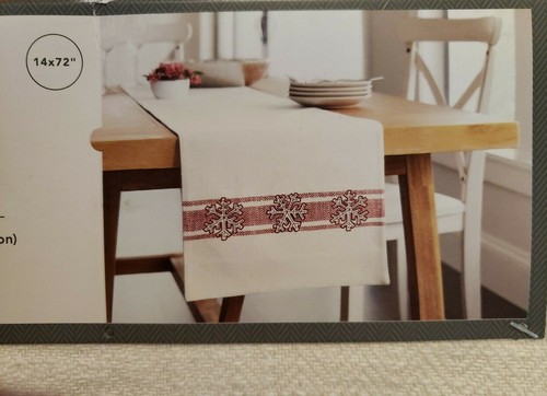 Threshold Stripe Snowflake Christmas Table Runner Cotton 14" x 72" White Red New - Picture 3 of 5