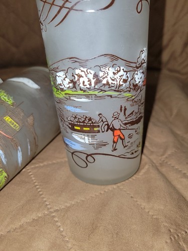 Vintage Currier and Ives Glasses/Hazel Atlas Frosted 1950's-Set of 5 - Picture 10 of 18