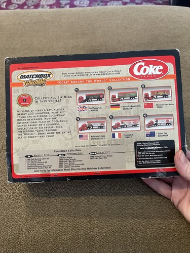 Matchbox Collectibles Coca Cola Coke Around The World Truck England 2000 (CC) - Picture 7 of 8
