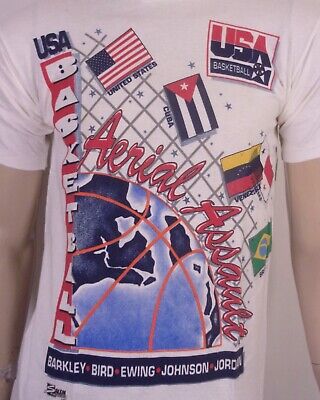 vintage 90s Salem AOP 1992 Team USA Basketball T-Shirt Dream vintage 90s Salem AOP 1992 Team USA Basketball T-Shirt Dream