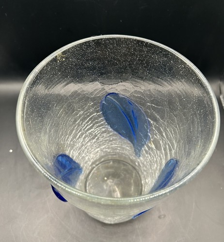 Vintage Blenko Crackle Glas klare Vase mit applizierten blauen Blättern 8" - Bild 5 von 8