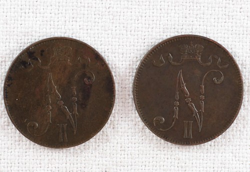 Zwei finnische 5 Pennia Münzen von 1901 - Bild 2 von 2