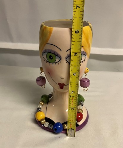 Babs Ceramic Green Eyed Dressed Up Lady w/ Beaded Necklace & Earrings! - Picture 8 of 10