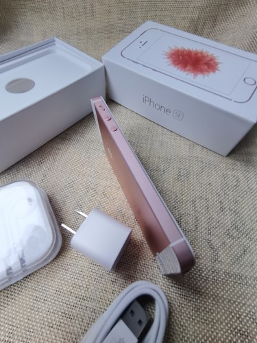 99% New Apple iPhone SE 2016 1st Gen - 128GB -Pink (Unlocked) Phone - Picture 10 of 12