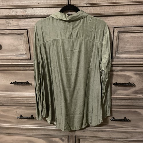 Lularoe Xl Valentina button up top - Picture 5 of 5