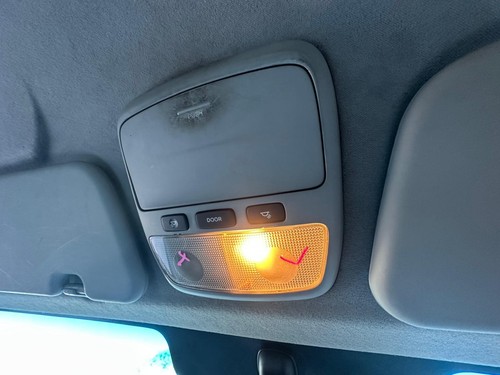 KIA PREGIO VAN 07/2004-01/2006 COURTESY LIGHT
