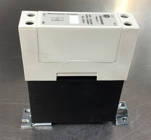 Allen Bradley 156-B30CB1 /A Solid Relay Contactor 600V 30A Max 3D-21 - Picture 4 of 6