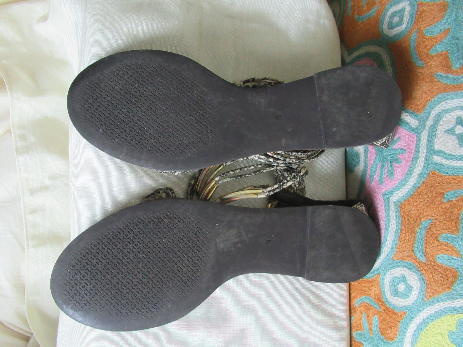 Picture 4 of 6