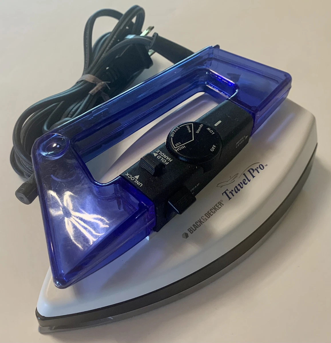 Black and decker travel pro iron outlet