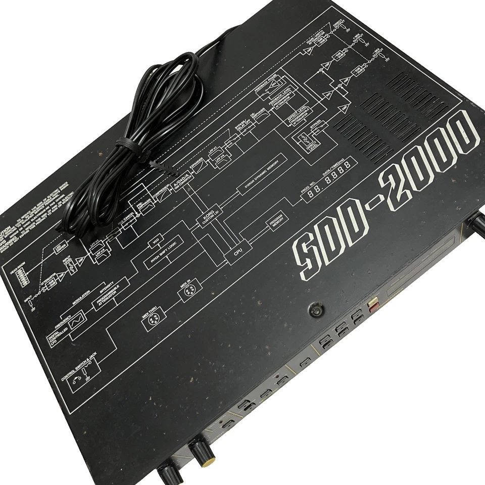 Korg SDD-2000 Sampling Digital Delay Multi Effect Processor AC100V Works well - Image 2 of 4