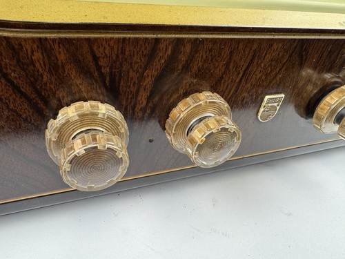 Röhrenfernseher Philips TX1720A-05 - dekoratives Tischgerät - Niederlande 1953 - Bild 9 von 22