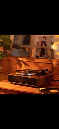 1 by ONE High Fidelity Belt Drive Turntable with Built-in Speakers - Picture 6 of 8