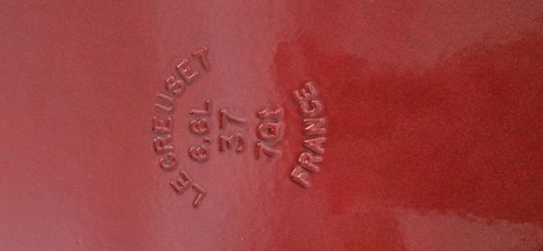 LE CREUSET 7 QT 6.6 Litre Cast Iron Rectangular Roaster Cherry Red. Great Cond - Picture 6 of 6