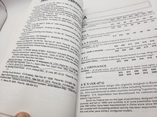 Twelfth Edition Blue Book Of Gun Values By S.P. Fjestad - Foto 5 di 10