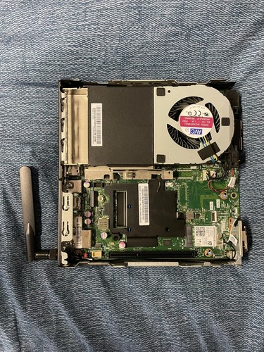 Lenovo ThinkStation P350 Tiny, i7-11700T, 16GB RAM, 256GB SSD - Bild 3 von 8