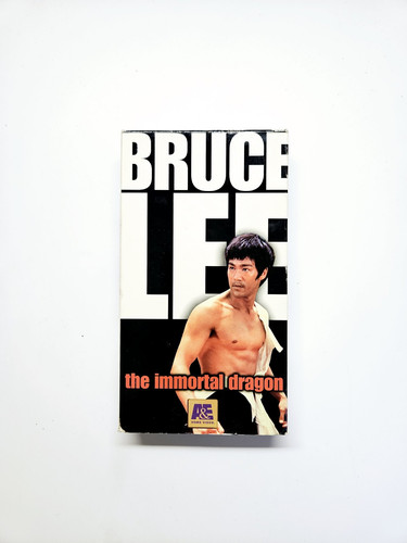 Bruce Lee: The Immortal Dragon (VHS) - Foto 1 di 5
