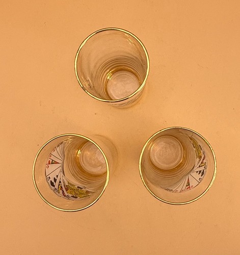 Jarra de vidrio y 3 vasos West Virginia DE COLECCIÓN - Motivo MCM para jugar a las cartas - Imagen 13 de 17