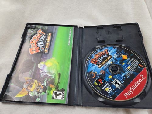 Ratchet & Clank Up Your Arsenal PS2 CIB W/ Manual - PlayStation 2 - Picture 3 of 3