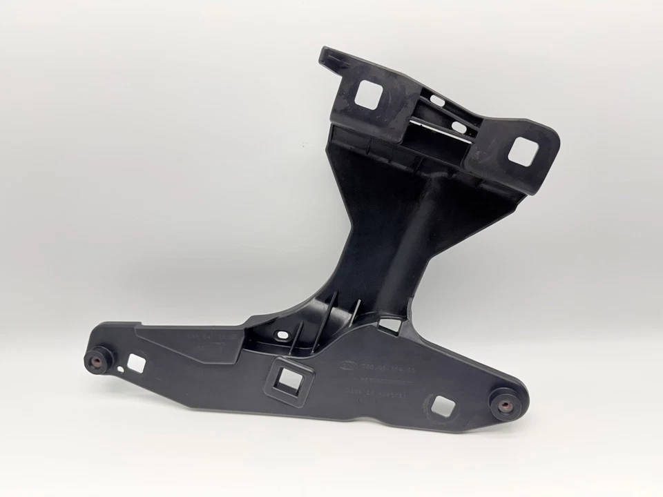 Кронштейн опорный для крепления передней фары левого водителя для Porsche Macan 2015-2018 годов выпуска - Изображение 2 из 4