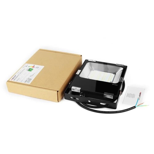 LGIDTECH 30W RGB+CCT LED Landscape Flood Light AC100-240V Color Changing 2700... - Picture 8 of 9