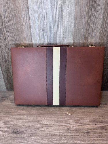 Backgammon Set Brown Faux Leather Striped Carry Case Complete with Book Vintage - Picture 10 of 18