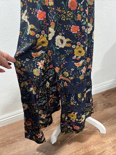 Hazel Small  Y2K Floral  Lace Tiered Bottom Tie Front Maxi Dress Side Slits - Bild 8 von 24