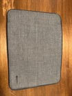 Incase 13" ICON Sleeve mit Woolenex für MacBook Air und MacBook Pro