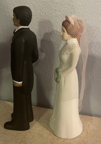 Vintage Bride & Groom Interracial Couple Porcelain Bisque Wedding Cake Toppers - Picture 4 of 7